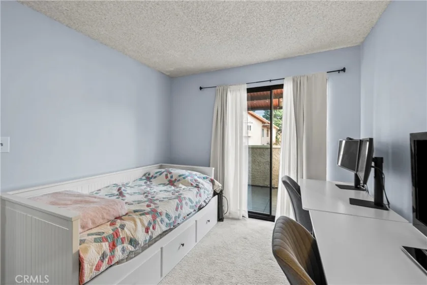 14435 Plummer #23 photo 4