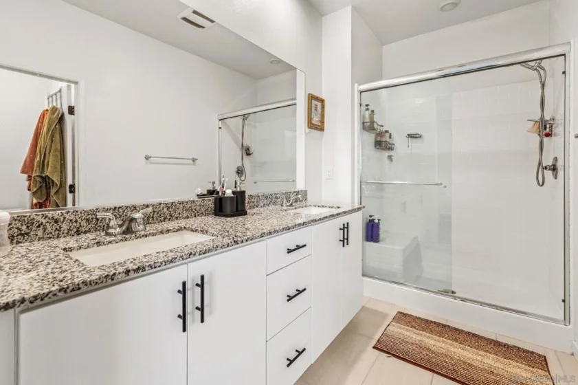 5310 Seacliff Place #11 photo 5