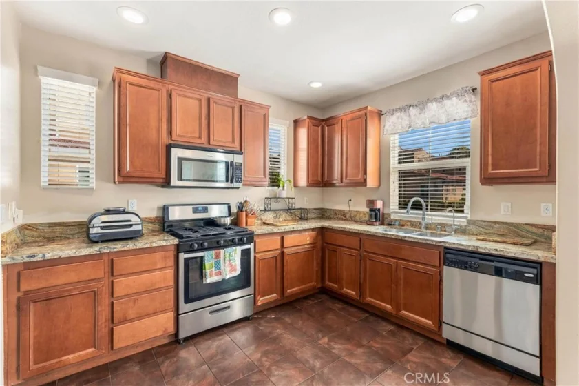 4304 Owens photo 9
