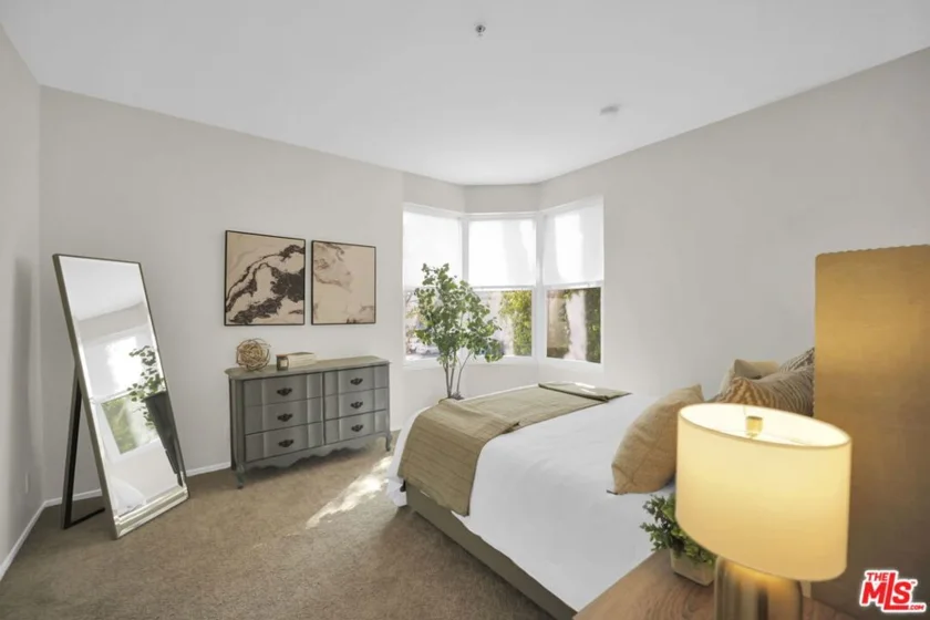 620 S Gramercy Place #135 photo 6