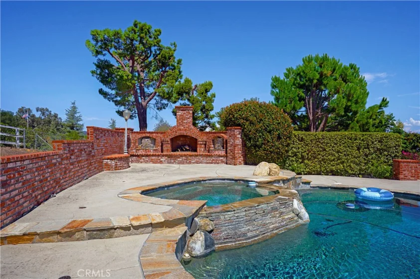 42580 Avenida Escala photo 58