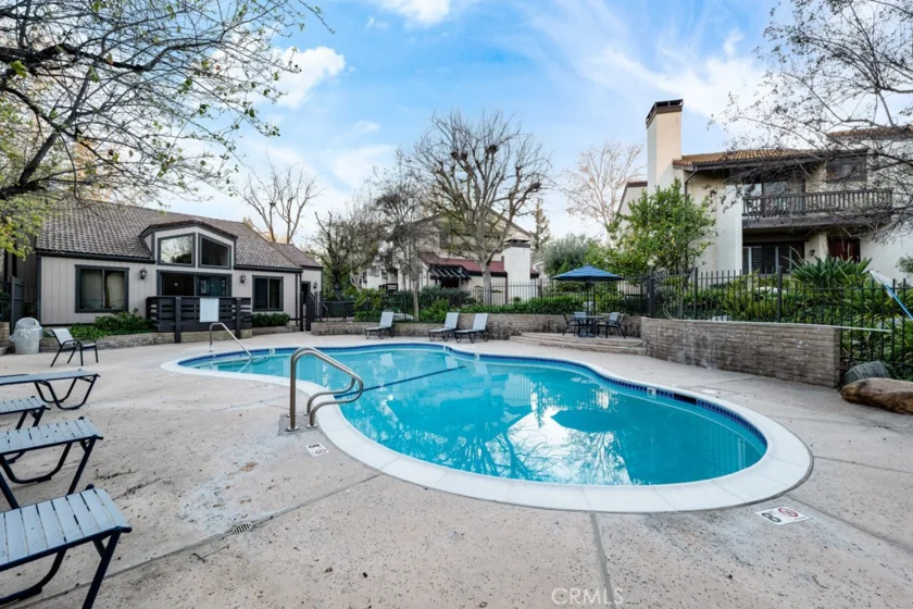 21901 Burbank Boulevard #218 photo 35