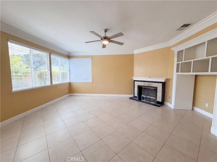 27801 Canyon Hills Way photo 8