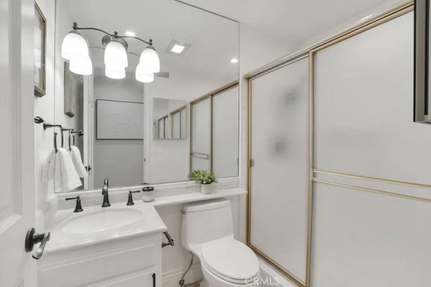 4792 Park Encino Lane #102 photo 20