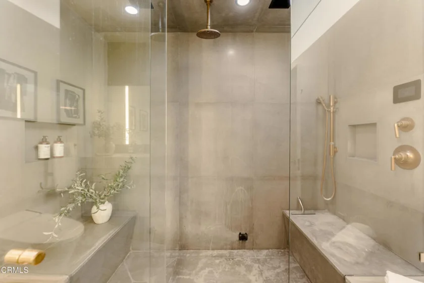 527 Molino Street #401 photo 43