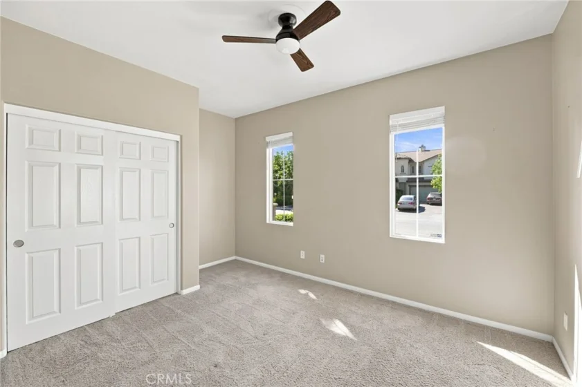30580 Fox Sedge photo 24