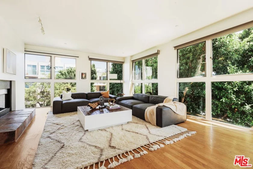 1933 Selby Avenue #301 photo 1