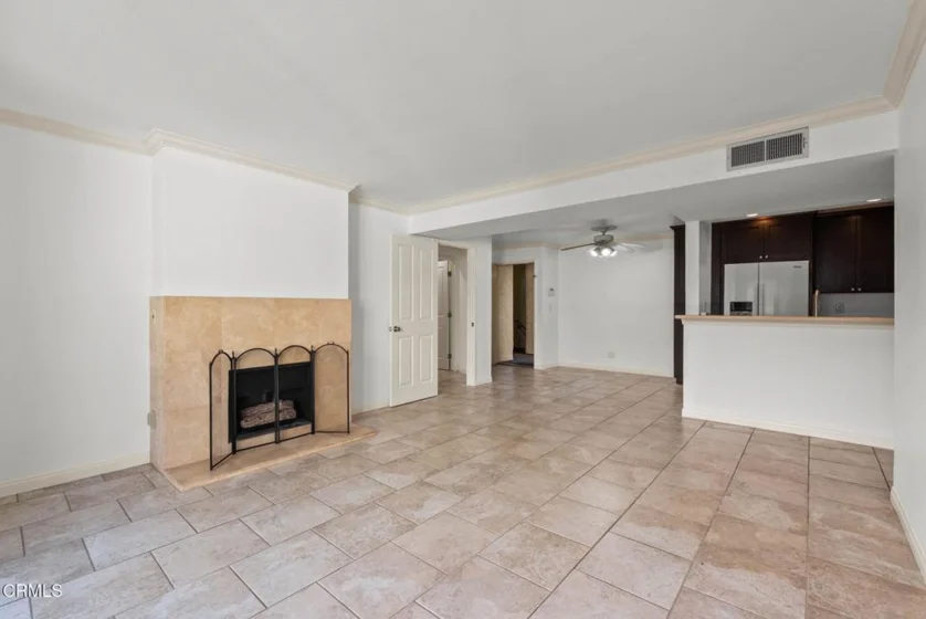 5325 Newcastle Avenue #126 photo 11