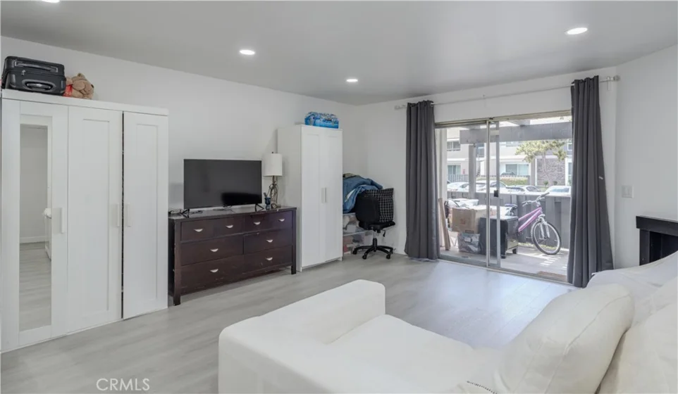 2803 S Fairview #C photo 11