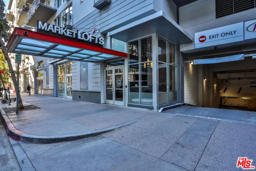 645 W 9th Street #201 photo 49