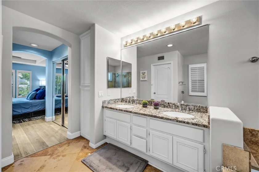 147 Mira Mesa photo 23