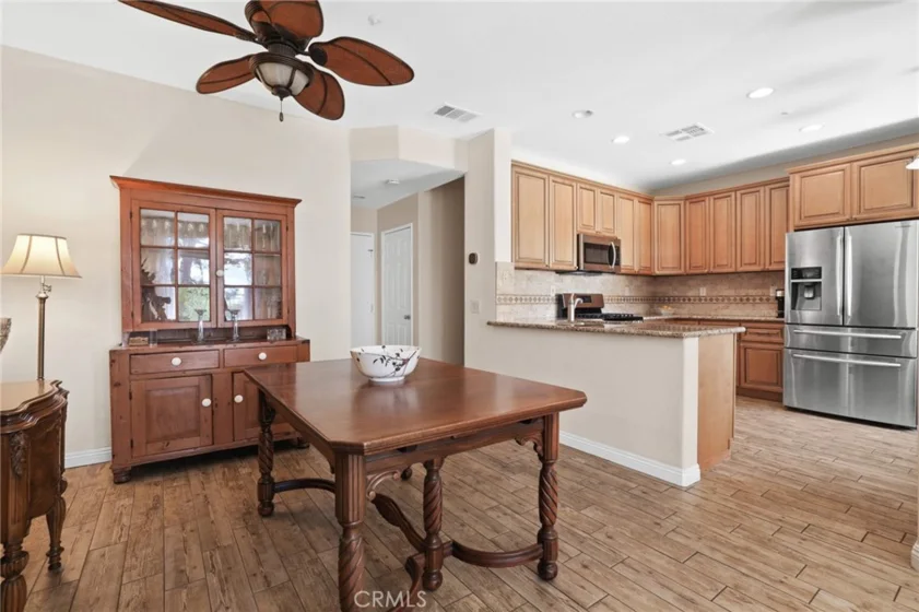 8 Veneto Lane photo 3