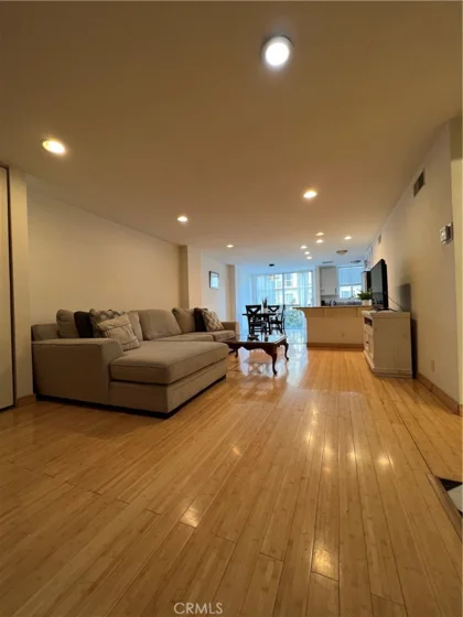 10747 Wilshire #505 photo 26