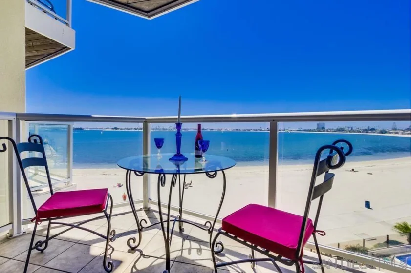3888 Riviera Drive #301 photo 22