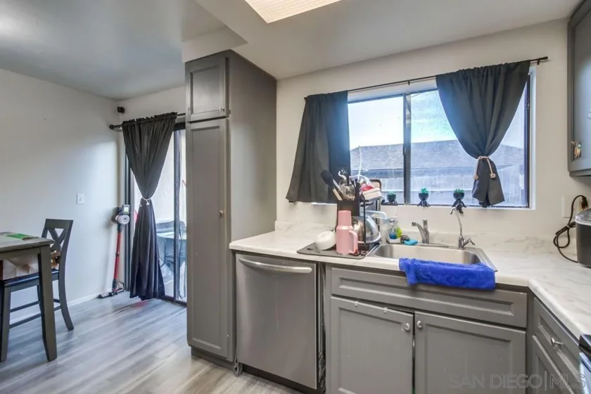 3433 Los Mochis Way photo 20