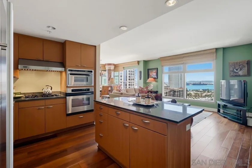 645 Front Street #1806 photo 15