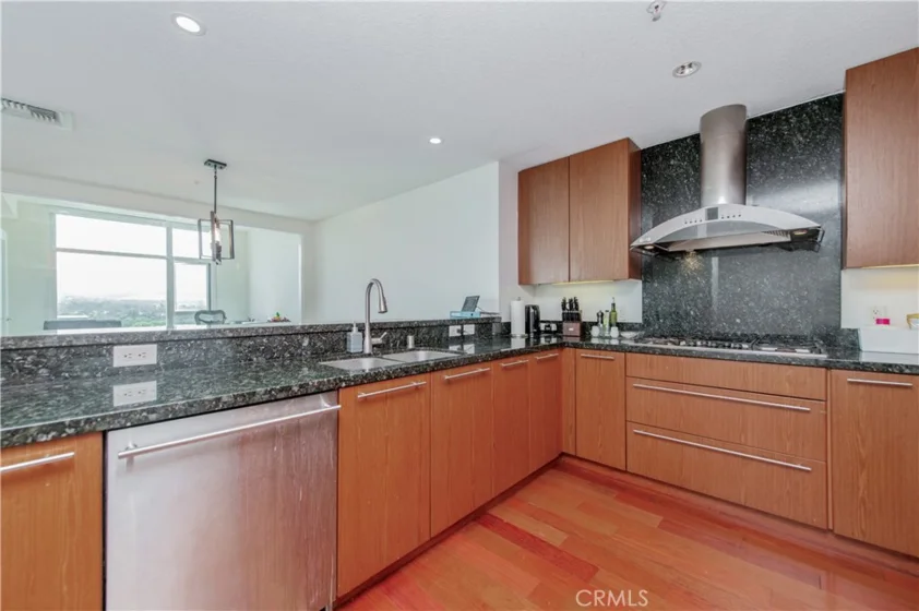 3141 Michelson Drive #1004 photo 8
