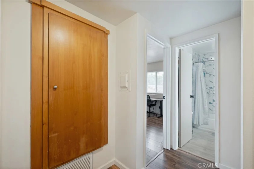 1373 Wheaton Way photo 15