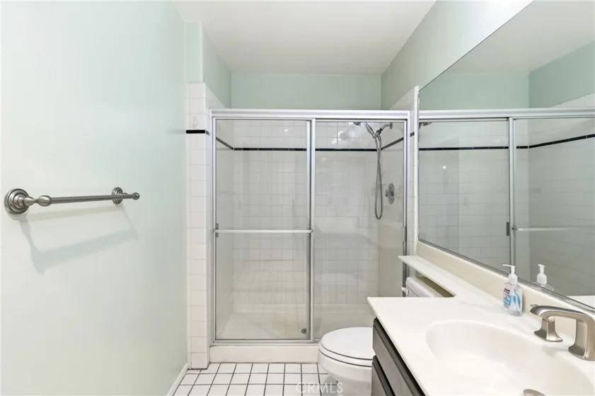 4455 Hazeltine Avenue #208 photo 27