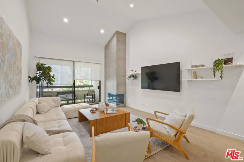 2122 Century Park Lane #410 photo 1