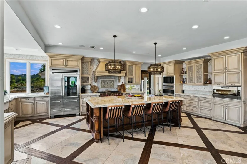 42580 Avenida Escala photo 19