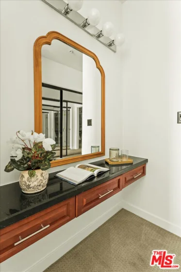 417 S Westmoreland Avenue #404 photo 9