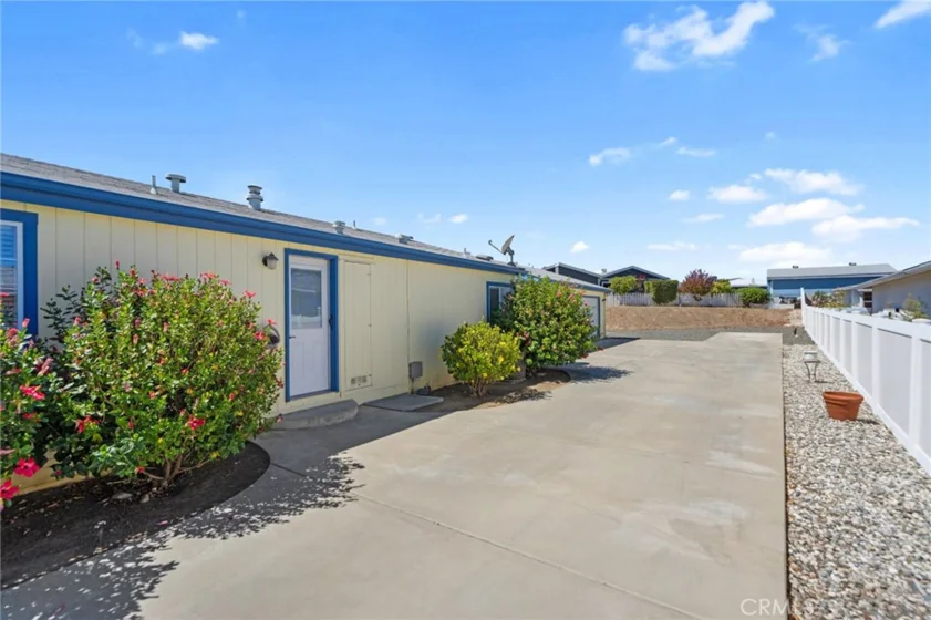38055 Calle Amigable photo 30