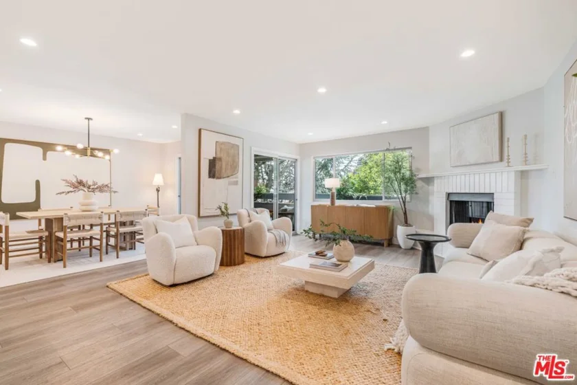 930 California Avenue #201 photo 1