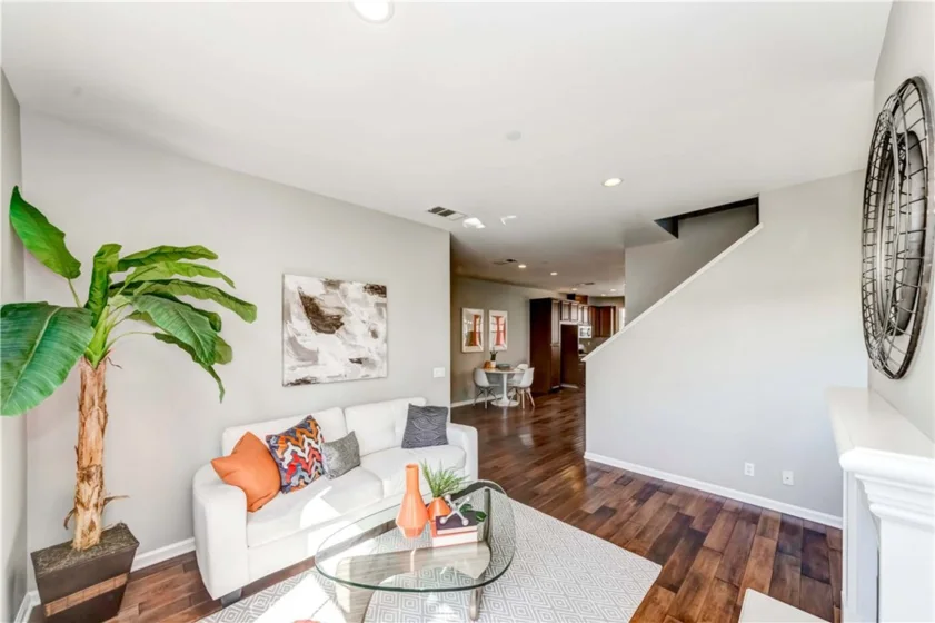 11 Wilcox Way photo 1