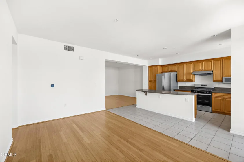 85 E Commonwealth Avenue #3D photo 8