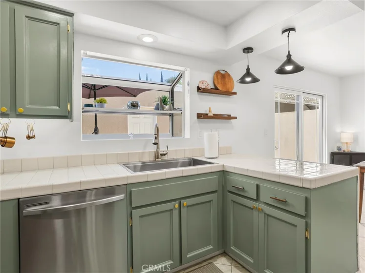 17734 Devonshire Street #7 photo 57