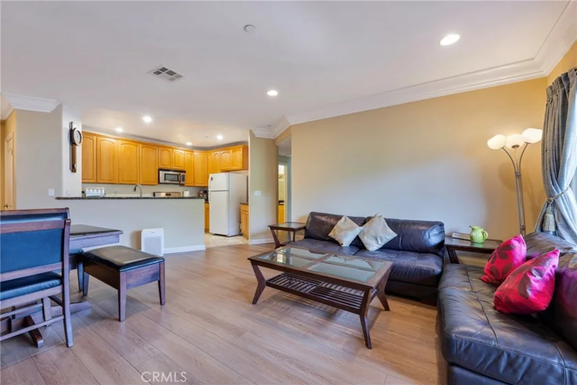 1515 Grismer #202 photo 7