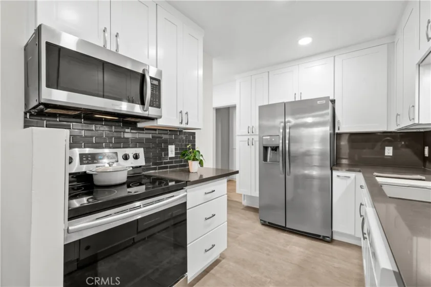333 Junipero Avenue #1C photo 26