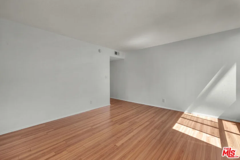 1312 S Saltair Avenue #319 photo 5