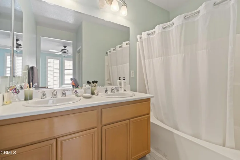1800 E Lakeshore Drive #1306 photo 19