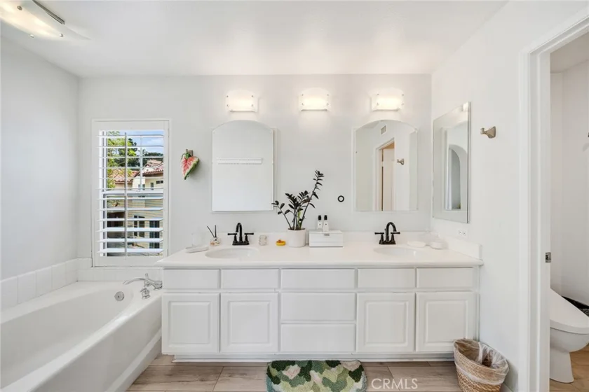 68 Colony Way photo 24