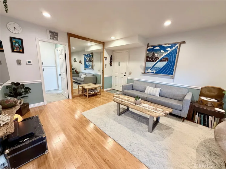 22030 Calvert #2 photo 3