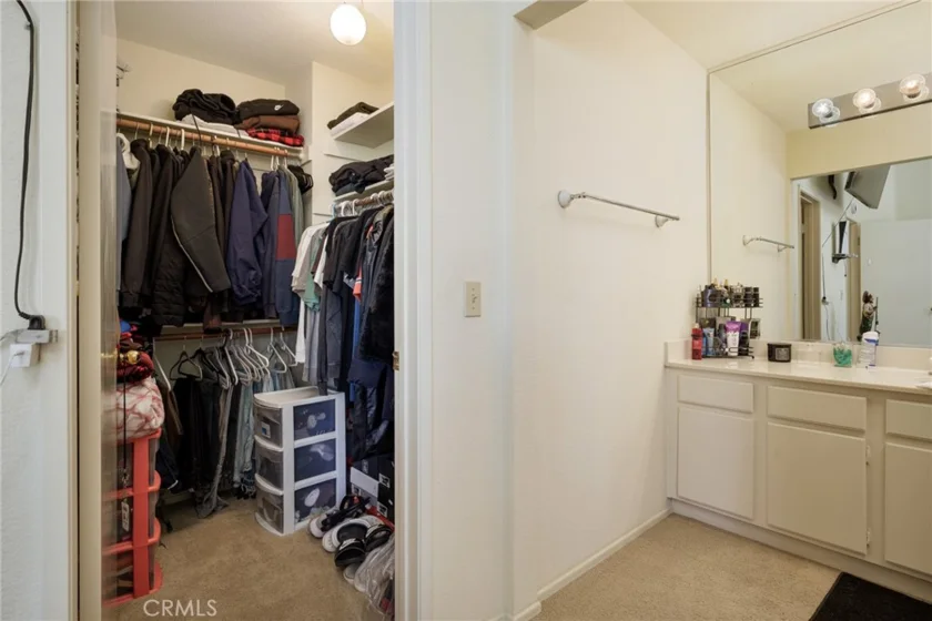 13576 Eucalyptus Street photo 12