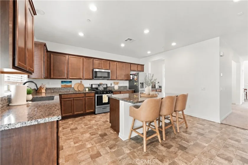 34306 Kensington Street photo 11