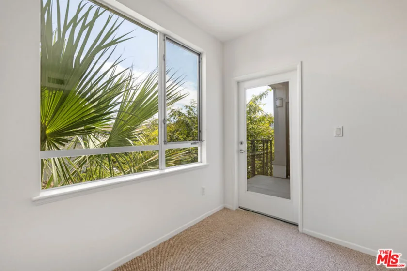 6400 Crescent Parkway #402 photo 24