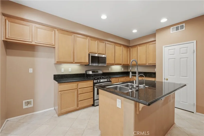 40122 Stowe Road photo 18