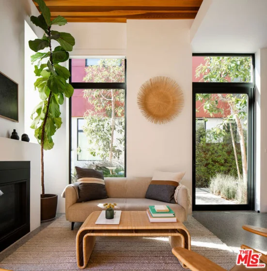 1329 California Avenue #102 photo 2