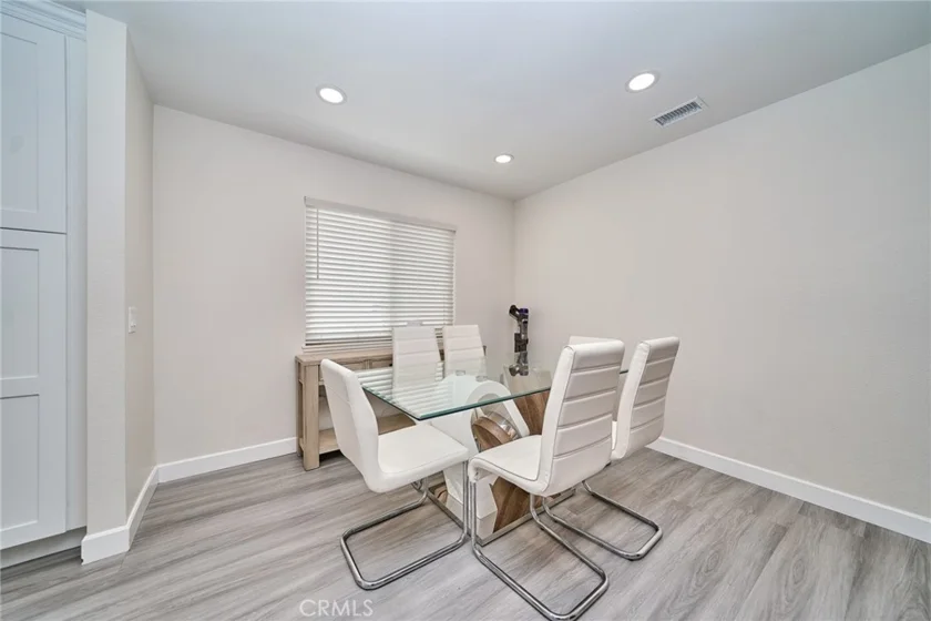 2346 Coventry Cir., #18 photo 6