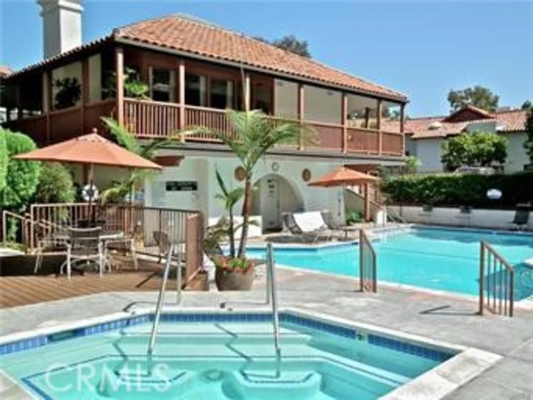 6330 Riviera photo 54