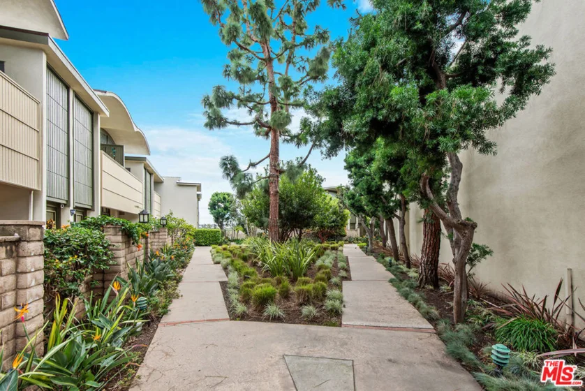 4801 La Villa Marina #C photo 31