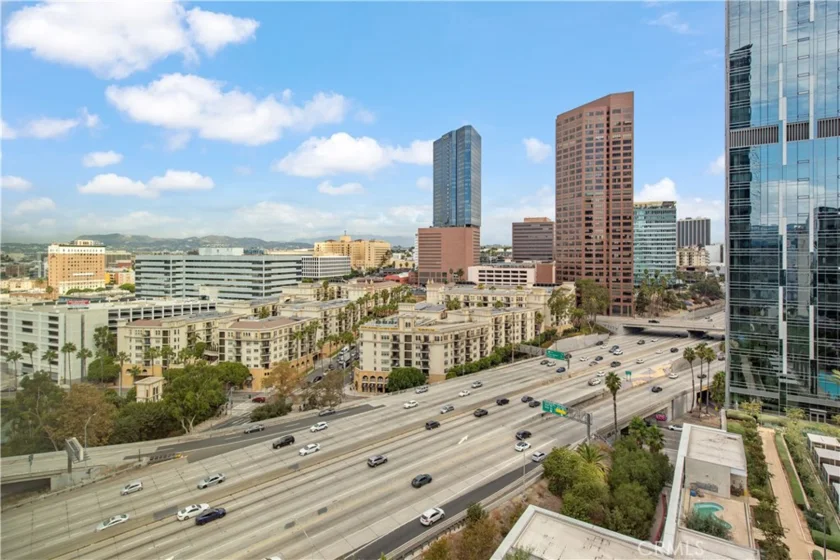 889 Francisco #1911 photo 13
