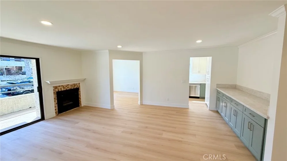 225 N Rose Street #104 photo 4