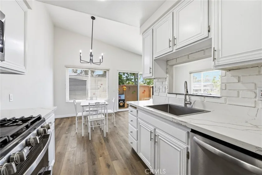 3672 Harbor View Way photo 13