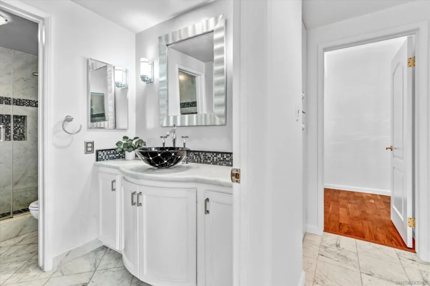2410 Albatross Street #9 photo 26