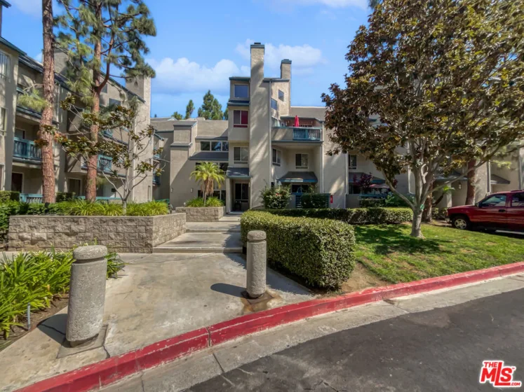 1441 Brett Place #341 photo 1